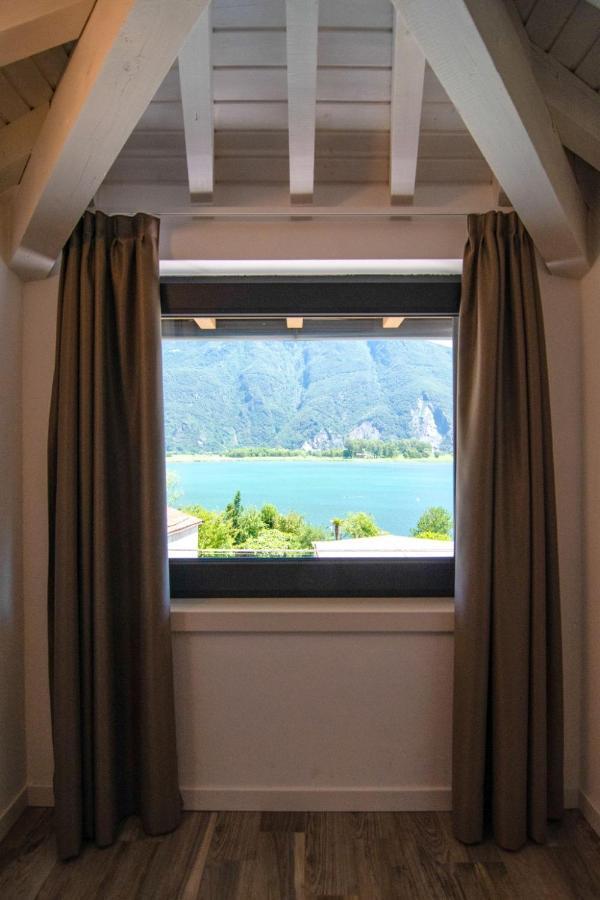 Dascio Silence Ferienwohnung Mit Panorama Balkon エクステリア 写真