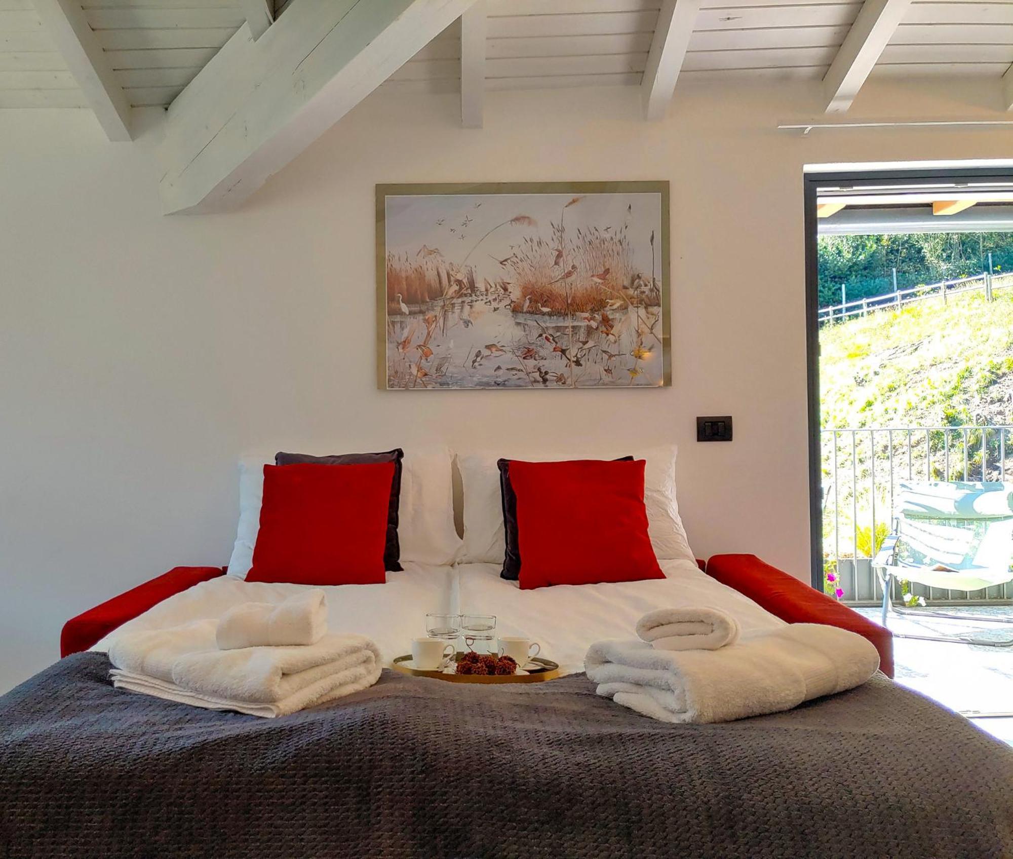 Dascio Silence Ferienwohnung Mit Panorama Balkon エクステリア 写真